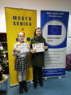 Víťazný návrh Júlie Stanovej je predlohou kalendárika Europe Direct Senica – fotografia 5